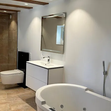 Chateau Lecusse - La Grande Roche - Hotel, Spa, Boutique & Restaurant 5*