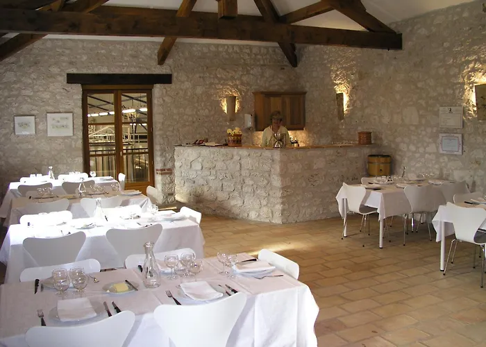 Chateau Lecusse - La Grande Roche - Hotel, Spa, Boutique & Restaurant Hotel Broze