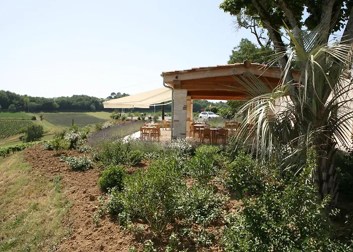 Chateau Lecusse - La Grande Roche - Hotel, Spa, Boutique & Restaurant 5*