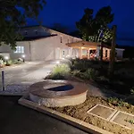 Chateau Lecusse - La Grande Roche - Hotel, Spa, Boutique & Restaurant