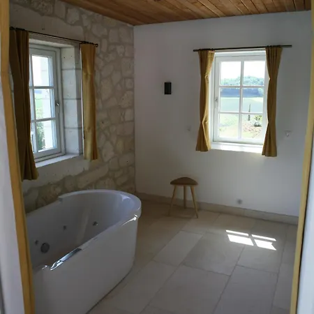 Отель Chateau Lecusse - La Grande Roche - Hotel, Spa, Boutique & Restaurant