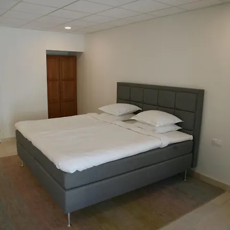 Chateau Lecusse - La Grande Roche - Hotel, Spa, Boutique & Restaurant 5*